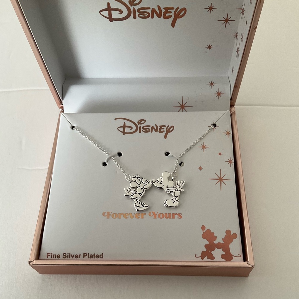 Disney Classics Jewelry | Mickey & Minnie Kissing Silver Plated Pendant Necklace - Picture 5 of 10